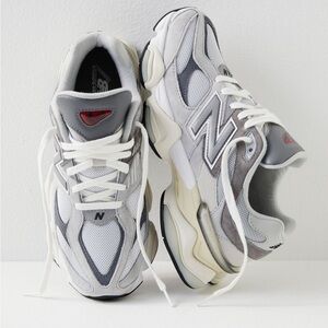 New Balance 9060 Sneakers